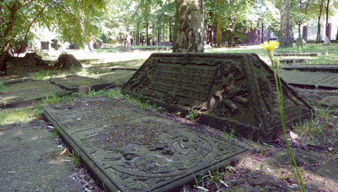 Sephardisches Zeltgrab auf dem Jüdischen Friedhof in Altona - Copyright: Mechthild Klein / kirche-hamburg.de