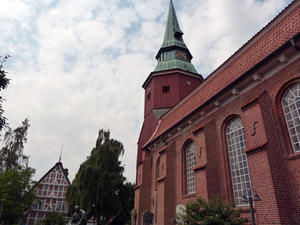 Radwegekirchen im Alten Land - Steinkirchen - Copyright: Mechthild Klein