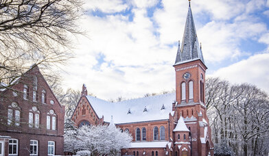 Kirche im Winter - Copyright: Christuskirche Pinneberg