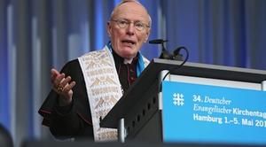 Erzbischof Werner Thissen auf dem Deutschen Evangelischen Kirchentag im Mai 2013 in Hamburg, Foto: epd - Copyright: epd-bild