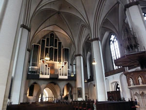 Hauptkirche St. Petri lädt ein zu Orgel - und Sommernächten - Copyright: Mechthild Klein