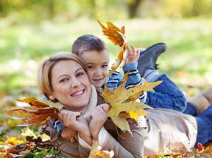 Sorgenfreier Moment - Mutter und Sohn - Copyright: iStockphoto