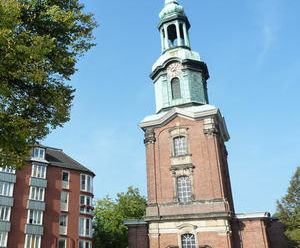 Die Ev-Luth. St. Georgskirche am Hamburgbahnhof - Copyright: Mechthild Klein