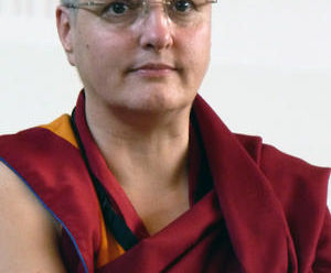 Carola Roloff - buddhistische Nonne und Gastprofessorin - Copyright: Mechthild Klein