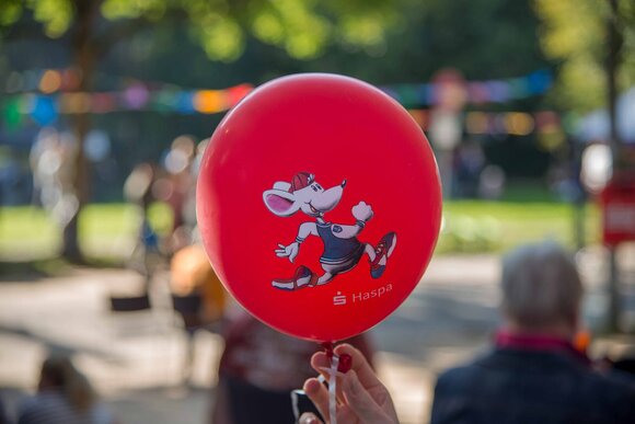 Roter Ballon